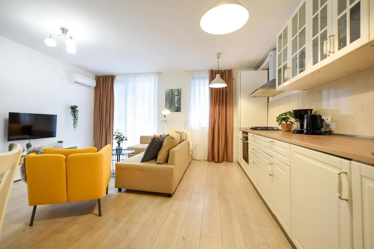 דירה בוקרשט The Comfy Spot - 1 Br-Apartment & Parking Included In North Business Area